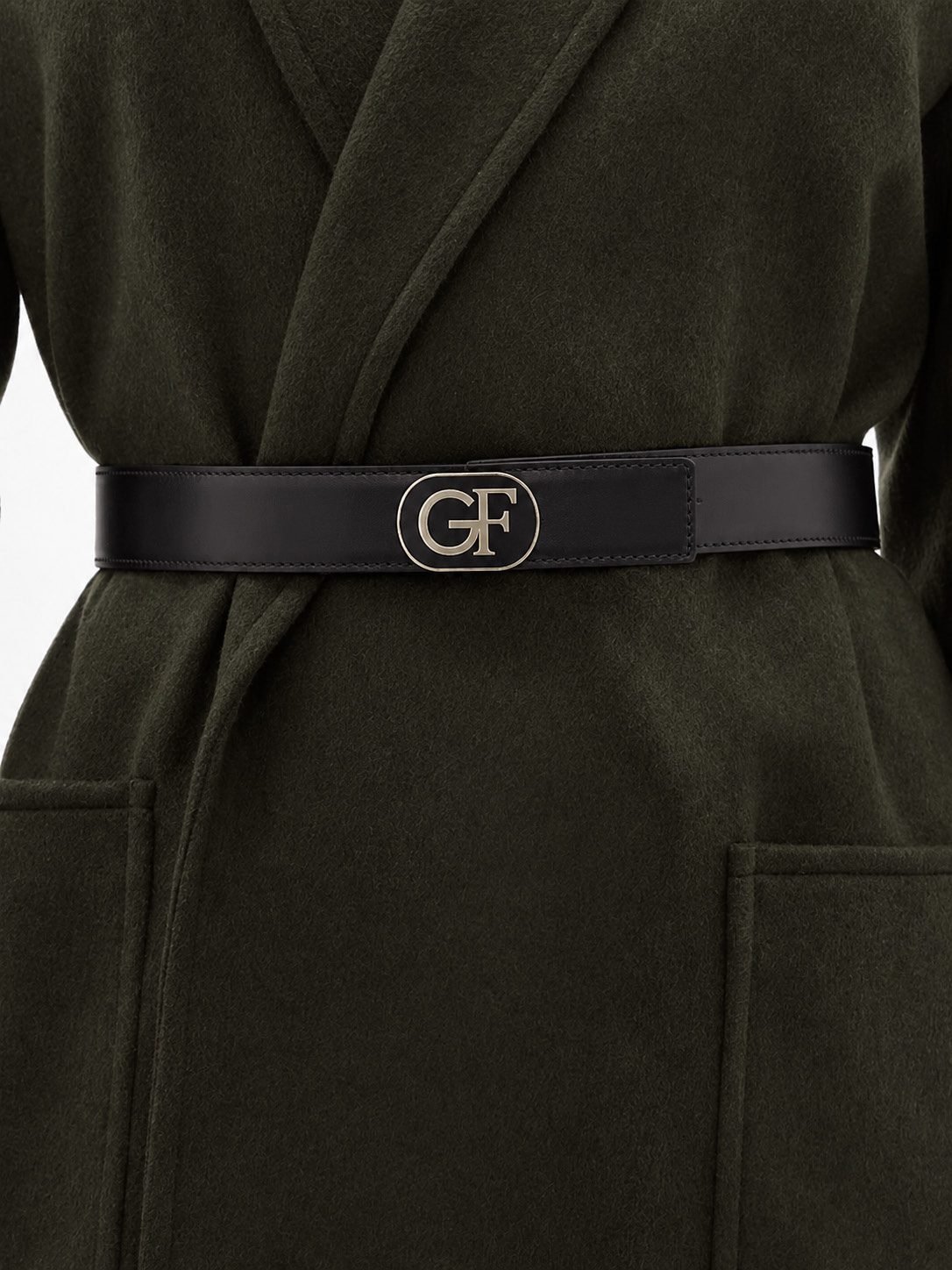 Belt worn over an overcoat